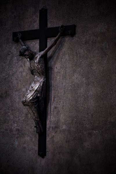 Christ en croix - Christ lépreux - de la basilique de Brioude