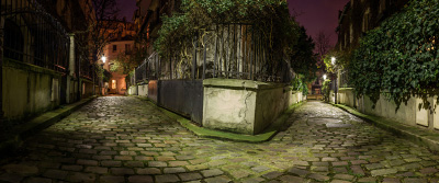 Le square des Peupliers de nuit dans le 13e arrondissement, Paris