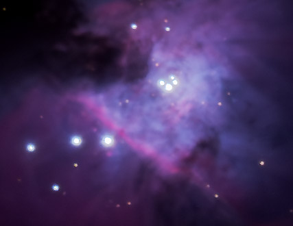 Les quatre étoiles du trapèze de la nébuleuse d'Orion M42