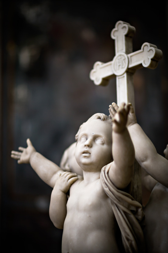 Anges de l'église Saint-Germain-l'Auxerrois à Paris dans le transept - Photo de Saint Germain l'Auxerrois