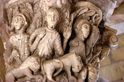 Chapiteau du narthex de l'abbaye de Saint-Benoit-sur-Loire