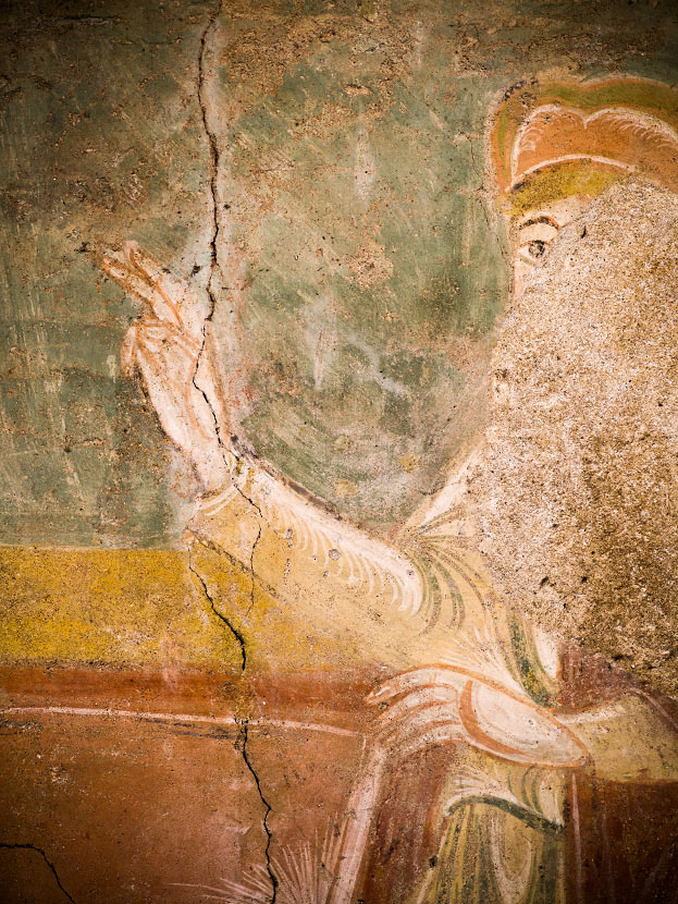 Détail des peintures de l'église Saint-Aignan de Brinay