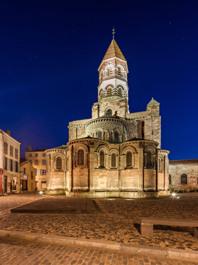 Chevet de la basilique Saint-Julien de Brioude