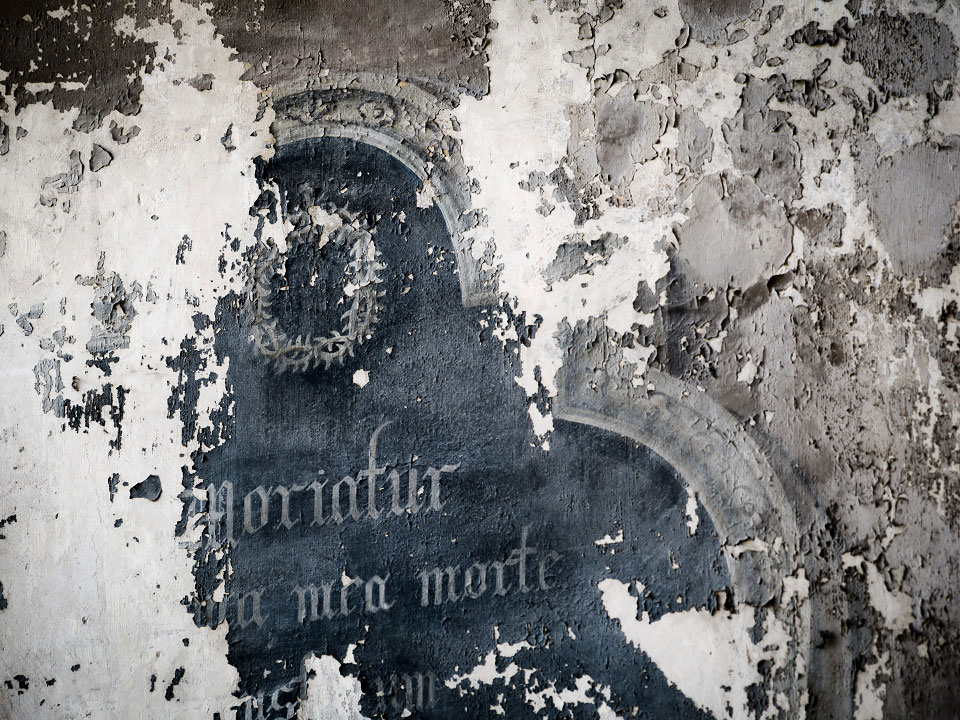 Détail d'une peinture murale d'une chapelle de la cathédrale de Bourges 