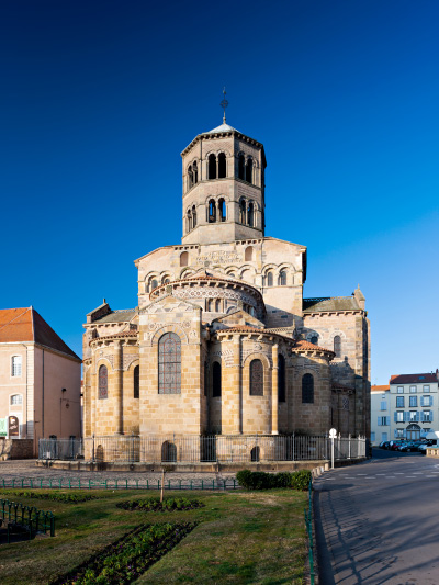 Chevet roman de l'abbatiale Saint-Austremoine d'Issoire