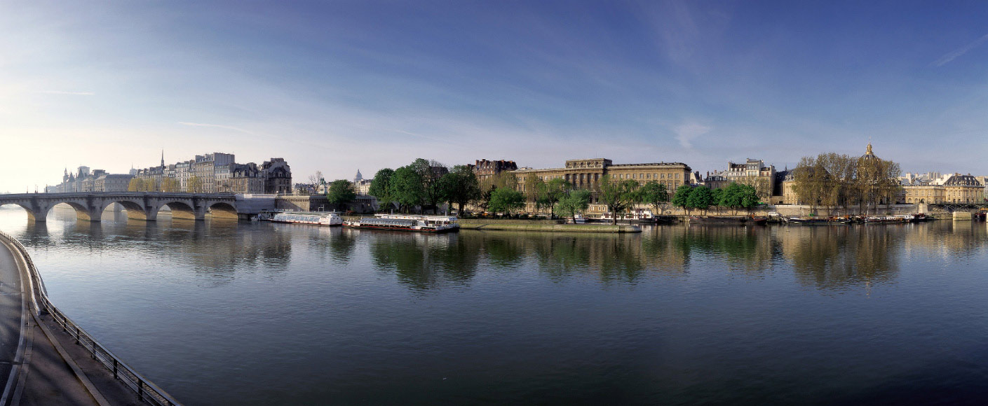 Du pont Neuf à l'Institut de France au lever du jour 