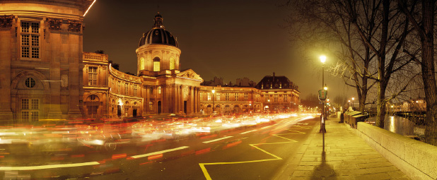 Institut de France depuis le  quai de Conti de nuit