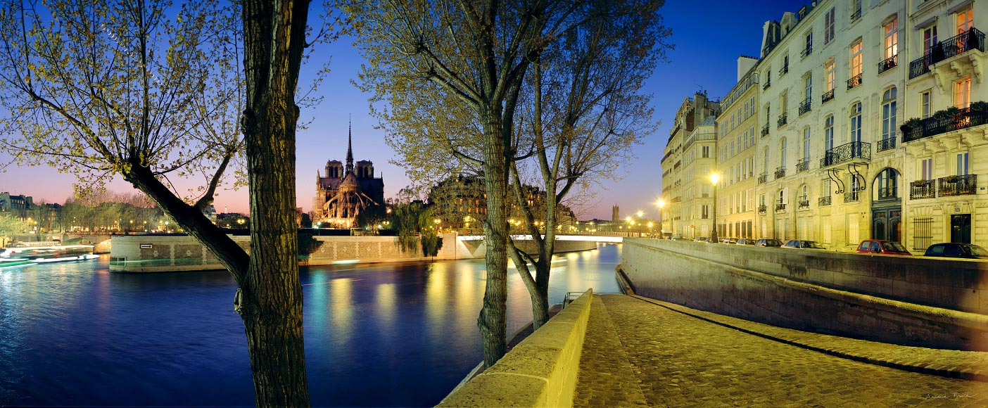 Chevet de la cathédrale Notre-Dame de Paris 