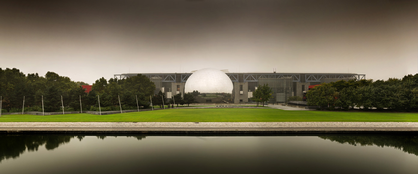 La Géode dans le parc de la Villette 