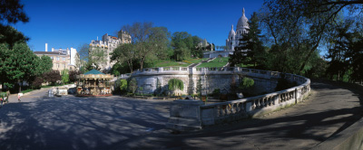 Suqare Louise Michel de la butte Montmartre et le Sacré Coeur