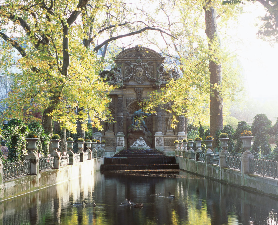 Détail de la Fontaine Médicis du jardin du Luxembourg - Sénat - Paris