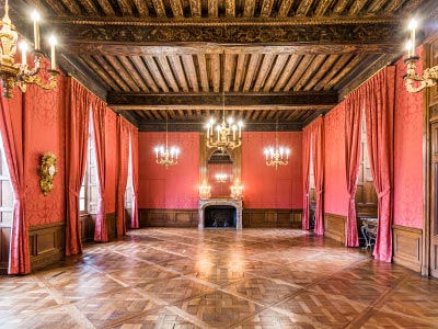 Salle des Gardes de l'Hôtel de Lauzun à Paris