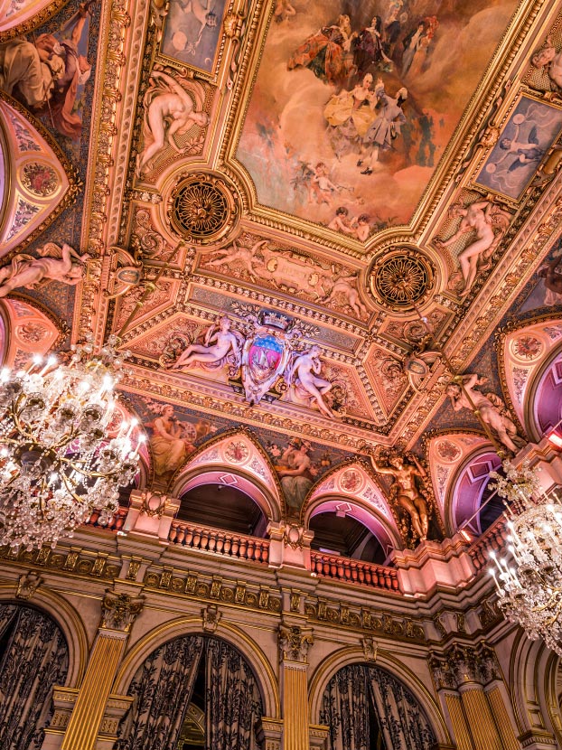 Plafond de la salle des Fêtes de l'Hôtel de Ville de Paris