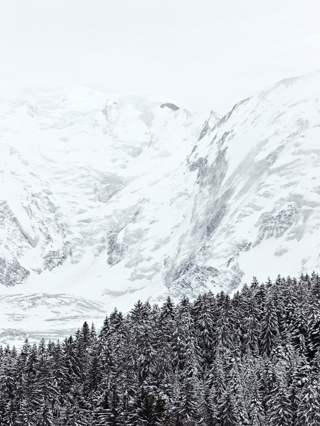 Montagne enneigée près de Megève