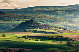 La plaine d'Issoire et le village de Nonette