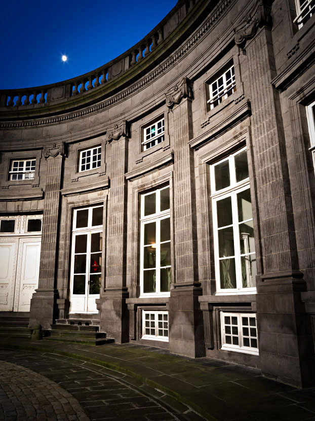 Cour intérieure de l'Hôtel de Chazerat à Clermont-Ferrand