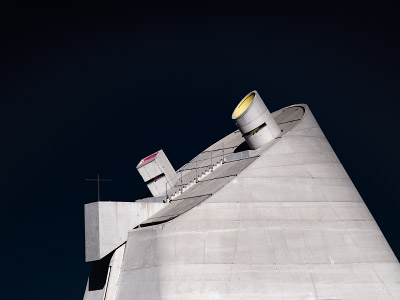 Toit de l'église Saint-Pierre de Le Corbusier à Firminy-Vert